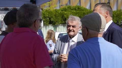 Innenminister Herbert Reul im Gespräch